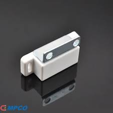 Angle Cabinet Door Magnetic Closer