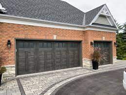 Trendy Garage Door Colors Of 2022