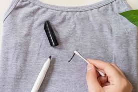 remove dry erase marker from clothes