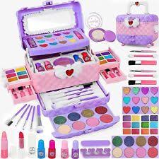 cosmetic makeup kit