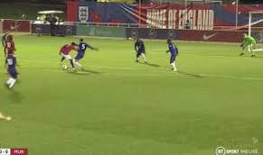 Latest on manchester united u21 forward shola shoretire including news, stats, videos, highlights and more on espn. Video Shola Shoretire Shows Quick Feet Before Playing Classy Reverse Pass In Fa Youth Cup