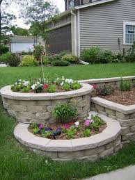 Creating a walking pathway with stepping stones. Pin On Garden Backyard