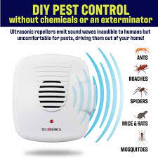 indoor pest repeller with ac outlet
