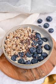 post workout protein yogurt bowl 47 g