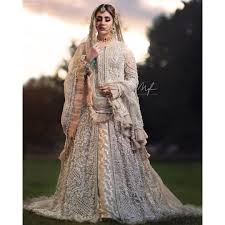 gorgeous kubra khan bridal makeup shoot