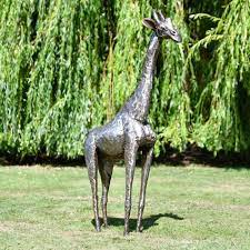 4ft Recycled Metal Giraffe Sculpture