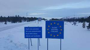 Some 7.2 million people crossed the border between finland and russia in 2007, and the figure was 5% more than in the year before. Finland Prolongs Closed Borders Until May 13th The Independent Barents Observer