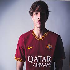 Nicolò zaniolo, latest news & rumours, player profile, detailed statistics, career details and transfer information for the as roma player, powered by goal.com. Nicolo Zaniolo Is Dating His Girlfriend Sara Scaperrotta How Much Does He Earn As An Annual Salary