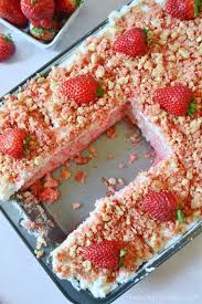 strawberry crunch poke cake the