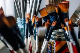 top 4 oil painting brushes for artists