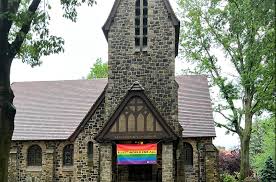 Forest Hills Church To Rehang Rainbow