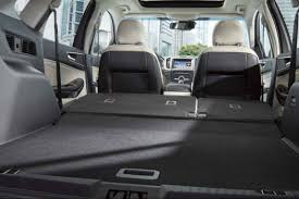 cargo can the 2018 ford edge fit
