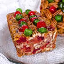 the 11 best fruitcakes to order
