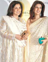 Dimple kapadia, 64 today, received the best birthday greeting from her daughter and author twinkle khanna. Super Stylish Mother Daughter Duos We Love Be Beautiful India