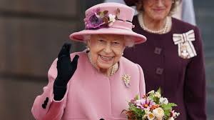 Queen Elizabeth II, 95, is advised to rest for 2 weeks - ABC News