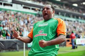 The new season is approaching for werder and it is now known how many fans can attend the first home game against hannover 96 on saturday, 24th july (20:30 cest). Overweight Lazy And Brilliant Remembering Werder Bremen Legend Ailton