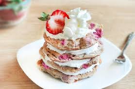 strawberry shortcake pancakes light
