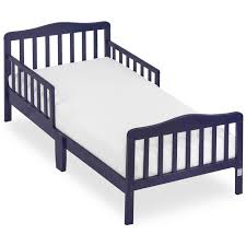 Classic Design Toddler Bed Dream On Me