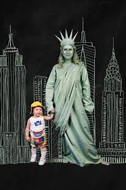 statue of liberty and her nyc tourist