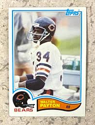 Loaded with stars and hall of famers including joe montana's 2nd year card, walter payton, terry bradshaw, art monk, dan fouts, ken stabler, franco harris, jack lambert, john stallworth, steve largent, phil simms, james lofton and others. Walter Payton 1982 Topps Chicago Bears Football Card Kbk Sports