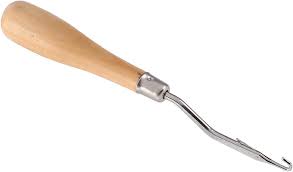 pocreation wooden bent latch hook tool