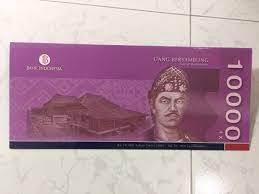 You can convert indonesian rupiah to other currencies from the drop down list. Indonesia Banknotes 10 000 Rupiah Limited Edition 900sets Uncut X4 And 1 700sets Uncut X2 Vintage Collectibles Currency On Carousell
