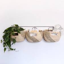 Metal Wall Hanging Rack With Seagrass