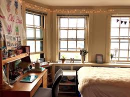 decorating tips from real dorm rooms