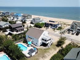 Party houses to rent with pool. The Best Virginia Beach Vacation Rentals With Pools Tripadvisor Book Rentals With Pools In Virginia Beach