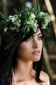 woodland bride mubyleigh hair