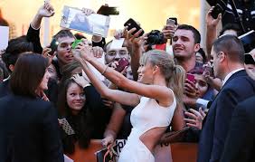 tiff red carpet taylor swift turns the