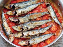sardines in y tomato sauce from