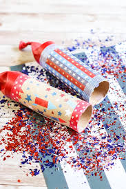 4th of july diy confetti poppers