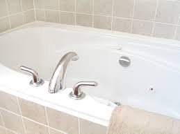 remove yellow stains from bathtub