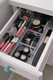 easy makeup organization tips clean