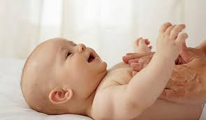 Babies born around their due date or later tend to be larger than those born earlier. Dear Mommy Try These Natural Tips To Remove Your Baby S Body Hair