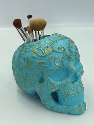wicked vanity beauty skull makeup brush