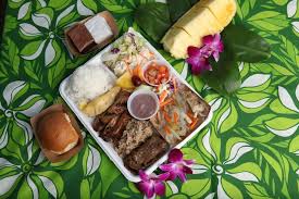 traditional luau show buffet dinner