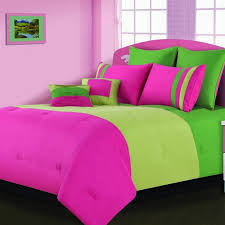 Pink And Green Comforters Bedroom