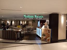 From the signature nasi lemak to wok style hokkien mee, there's something for everyone to savour those special dishes that is uniquely malaysian. Great Yee Sang Review Of Madam Kwan S Kuala Lumpur Malaysia Tripadvisor