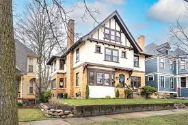 what is a tudor style house a style