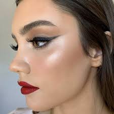1950s inspired makeup looks that are