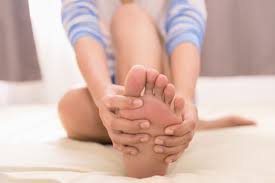 Try This Diy Foot Reflexology Before Bed For The Best Sleep