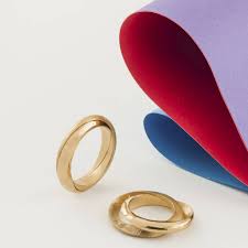 9ct Yellow Gold Personalised Interlocking Wedding Rings By Soremi