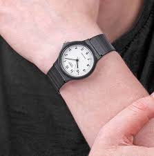 Beli jam tangan pria casio pilihan terlengkap dengan harga termurah original dan bergaransi hanya di machtwatch. Pin Pa Jam Tangan Casio Original