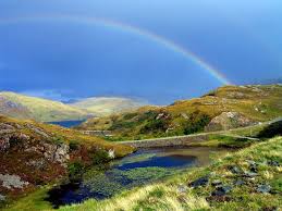 Schotland telt ruim 5,3 miljoen inwoners. Regenbogen In Schotland Foto Bild Landschaft Berge Natur Bilder Auf Fotocommunity