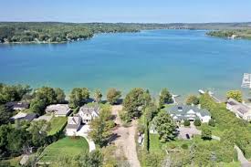 Walloon Lake Michigan Lake Homes For