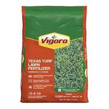 lawn fertilizer for texas gr types