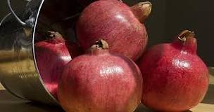 Should you refrigerate pomegranates?
