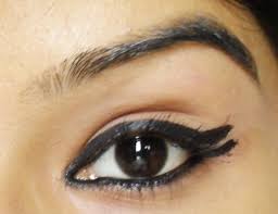 how to apply double winged eyeliner